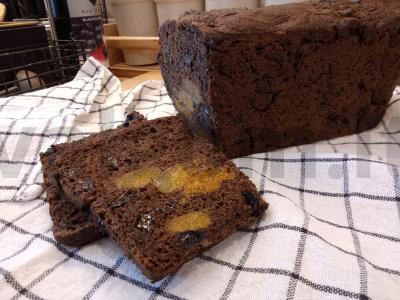 Vaisių duona pagrindine nuotrauka