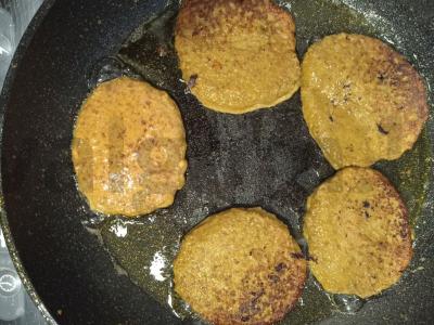 Kiaulienos kepenų kotletai Žingsnis 5