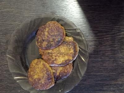 Kiaulienos kepenų kotletai pagrindine nuotrauka