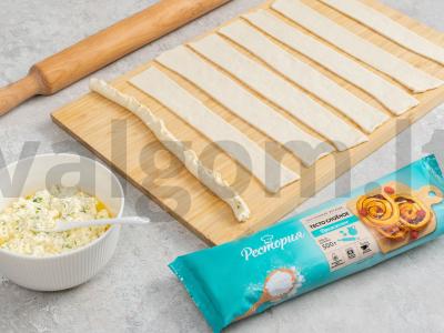 Sraigė su varške ir žolelėmis Žingsnis 2