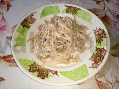 Sumuštinis su vištiena, cukinijomis ir pomidorais Žingsnis 1