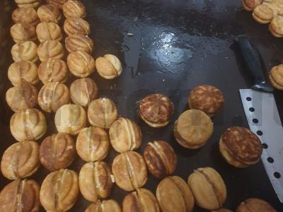 Riešutai su virta saldžia grietinėle Žingsnis 7