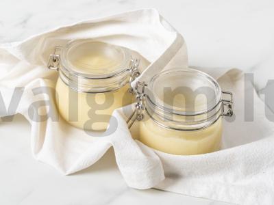 Obuolių tyrė su kondensuotu pienu Žingsnis 10