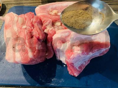 Sūdyta šoninė „Namuose“ Žingsnis 4