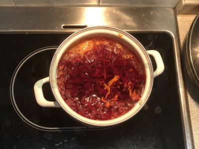 Burokėlių sriuba su Pekino kopūstu Žingsnis 3