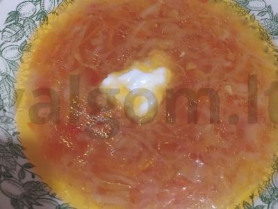 Kopūstų sriuba su vištiena pagrindine nuotrauka