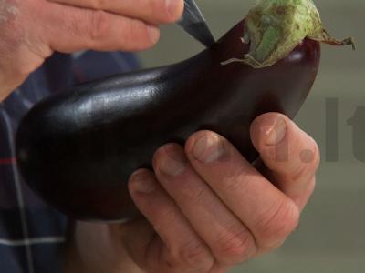 Baklažanas su tahini padažu Žingsnis 1