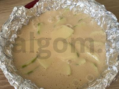 Ruginės miltų šarlotka su glazūra Žingsnis 6