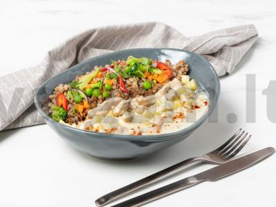 Kalakutienos filė su cukinijomis avižų pieno padaže pagrindine nuotrauka