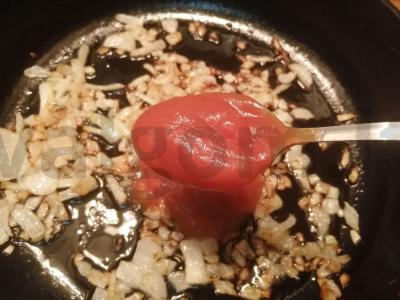 Kotletai pomidorų padaže „Kaip darželyje“ Žingsnis 5