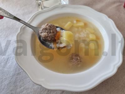 Kvapnus sriuba su jautienos kukuliais pagrindine nuotrauka