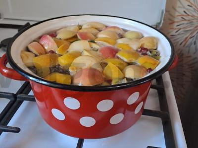 Kompotas „Vasaros džiaugsmas“ Žingsnis 4