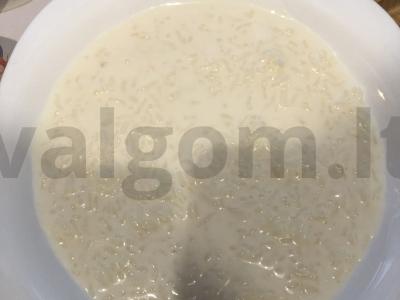 Ryžių košė pagrindine nuotrauka