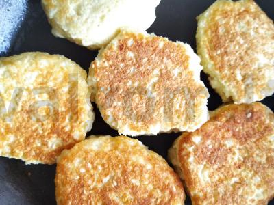 Sūrio blynai su sezamu Žingsnis 5