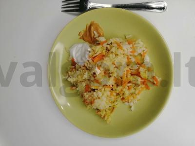 Ryžiai kaip garnyras pagrindine nuotrauka