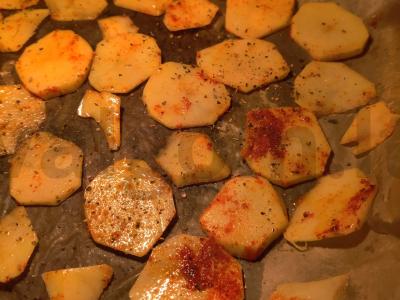 Bulvių traškučiai su rūkyta paprika ir citrinos pipirais Žingsnis 5