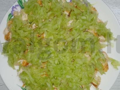 Sluoksniuotas salotas su ananasais Žingsnis 2