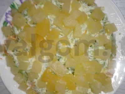 Sluoksniuotas salotas su ananasais Žingsnis 4