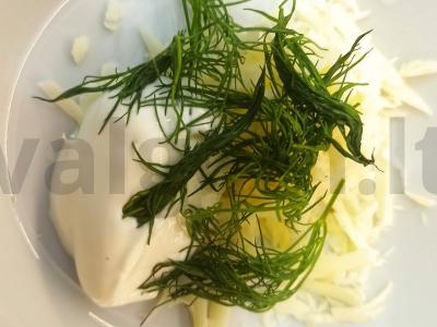 Kepti pievagrybiai su sūrio ir grietinės įdaru Žingsnis 3