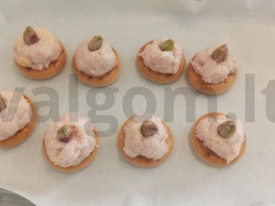 Užkandis iš faršo ant sausainių Žingsnis 3