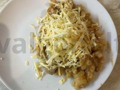 Makaronai grietinėlės padaže pagrindine nuotrauka