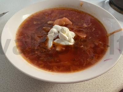 Namų borsčas pagrindine nuotrauka