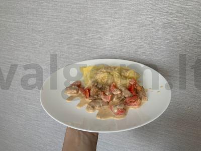 Padažas „Objedinimas“ su garnyru pagrindine nuotrauka