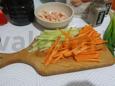 Pho-Ho su krevetėmis Žingsnis 1