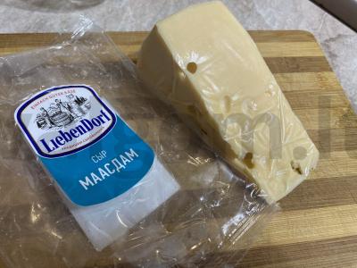 Vegetariška „Margherita“ su pomidorais ir raudonu padažu Žingsnis 2