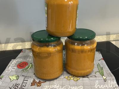 Namų cukinijų ikra pagrindine nuotrauka