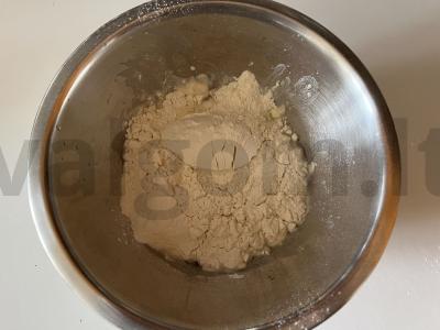 Sluoksniuotas mini štrudelis su kriaušių gabaliukais Žingsnis 2