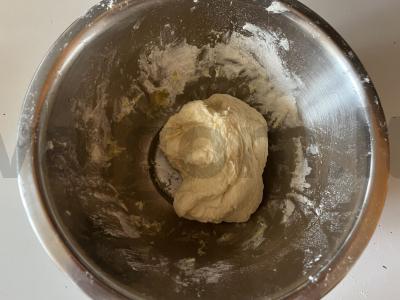 Sluoksniuotas mini štrudelis su kriaušių gabaliukais Žingsnis 4