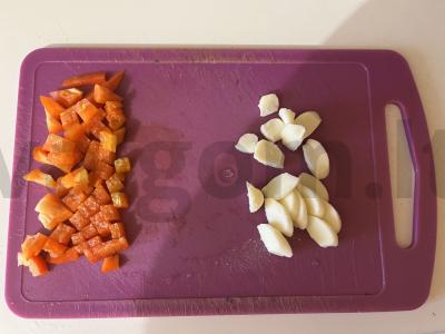 Rudai mėsos pica su sūrio plutele Žingsnis 3