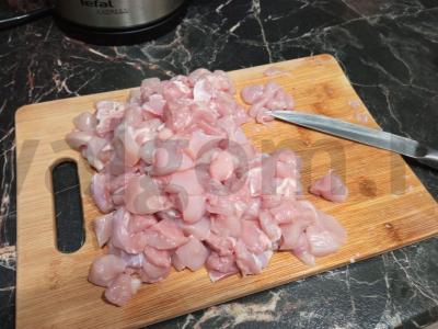 Vištiena grietinėlėje su pomidorais Žingsnis 1