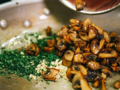 Puiki grietinėlės pasta su šalavijais Žingsnis 4