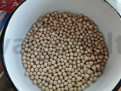 Avinžirniai su kiauliena ir prieskoniais Žingsnis 1