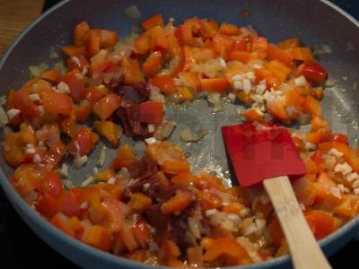 Ašakšuka su saldžiuoju pipiru Žingsnis 3