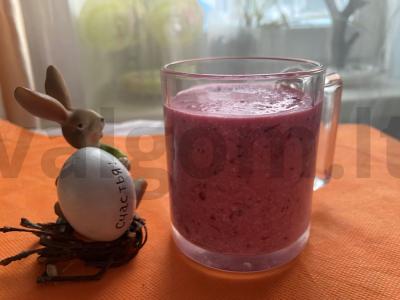 Smuzi su varške ir spanguolėmis pagrindine nuotrauka