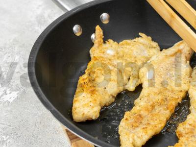 Žuvis miltuose keptuvėje Žingsnis 2