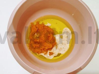 Purios moliūgų duonos su medumi Žingsnis 1