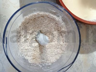 Avižiniai sausainiai su grietine ir medumi Žingsnis 3