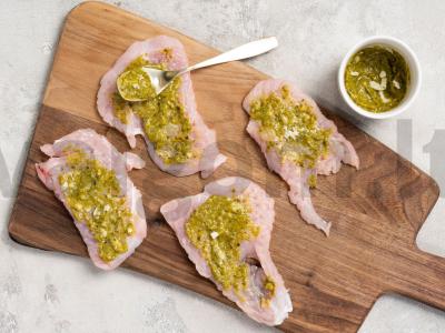 Kalakutienos filė su saldžiosios paprikos dribsniais Žingsnis 1