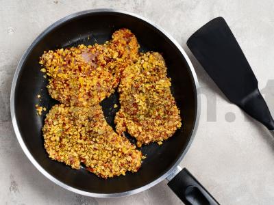 Kalakutienos filė su saldžiosios paprikos dribsniais Žingsnis 3