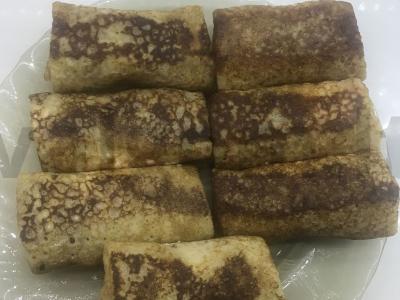 Įdarytos blynai su dešra ir sūriu pagrindine nuotrauka