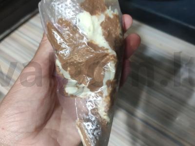 Bulvių pyragas ledų pavidalu su avietėmis ir pieniniu šokoladu Žingsnis 4