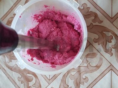 Avižų blynas su varške, burokėliais ir riešutais Žingsnis 3