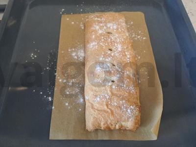 Obuolių štrudelis su šokoladu desertui Žingsnis 9