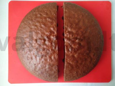 Velykinis zuikis tortas su razinomis Žingsnis 1