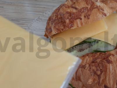 Kruasanai su kalakutiena ir sūriu Žingsnis 3