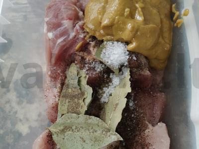 Kiaulienos šašlykas majonezo ir garstyčių marinate Žingsnis 3